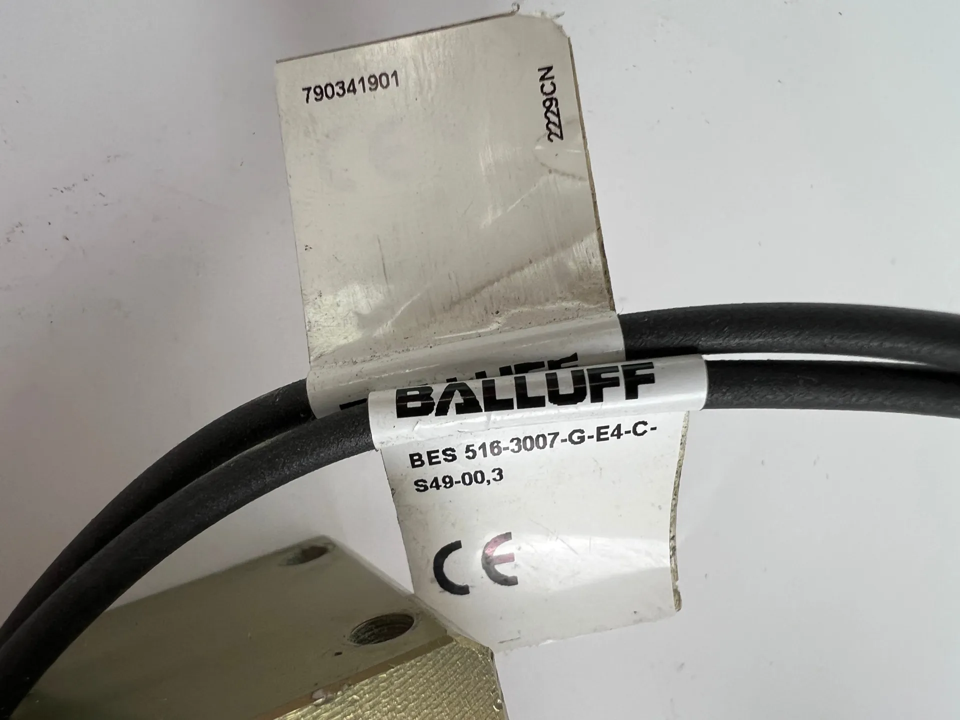 Schunk MPG 50 Two-Finger Parallel Gripper 340013 + 2x Balluff BES00JJ Inductive Sensors 160cm - Thumbnail 8