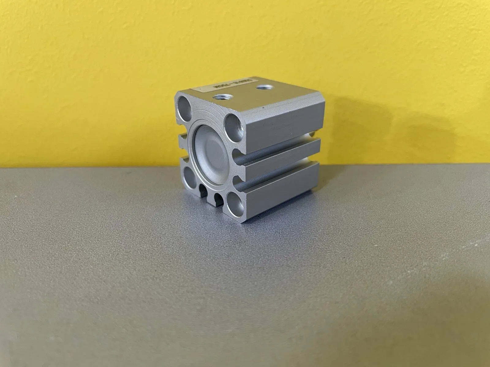 SMC CQSB16-7DCM COMPACT CYLINDER - Image 1