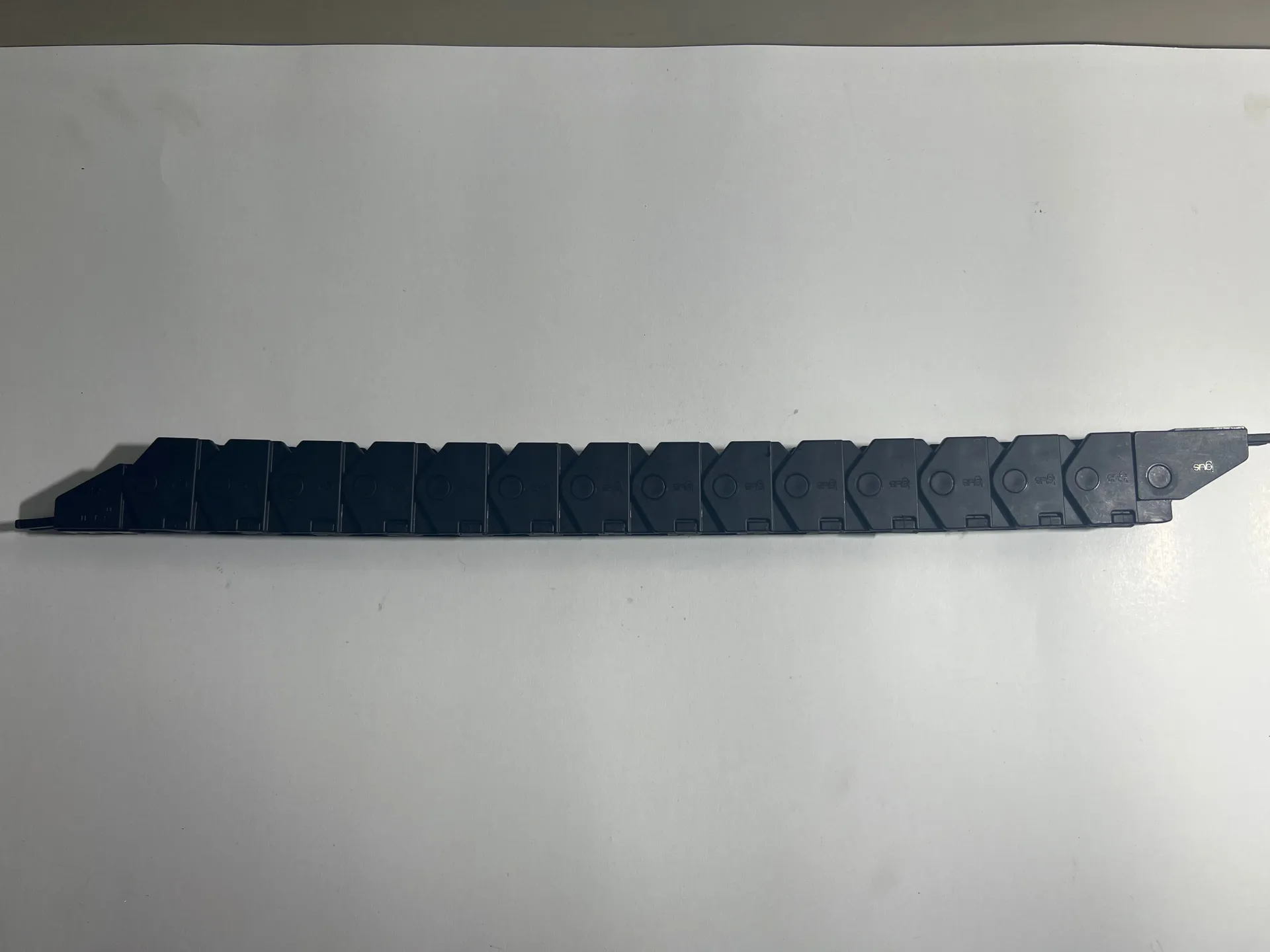 Igus B17.1.063 Energy Chain Cable Carrier – Lot of 14 Pieces - Thumbnail 3