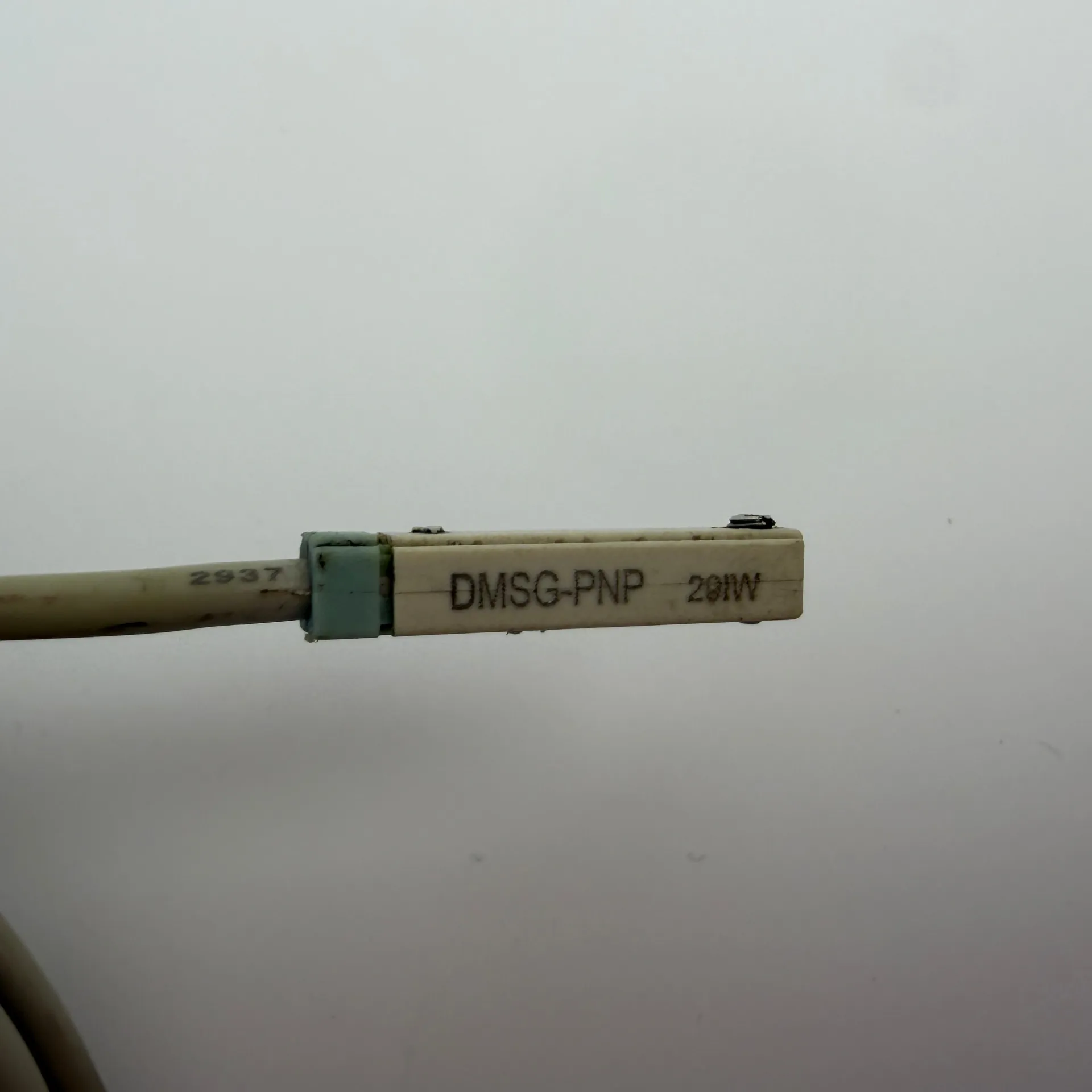 AirTAC DMSG-PNP Magnetic Cylinder Sensor 5-30V DC PNP 180cm Cable - Image 1