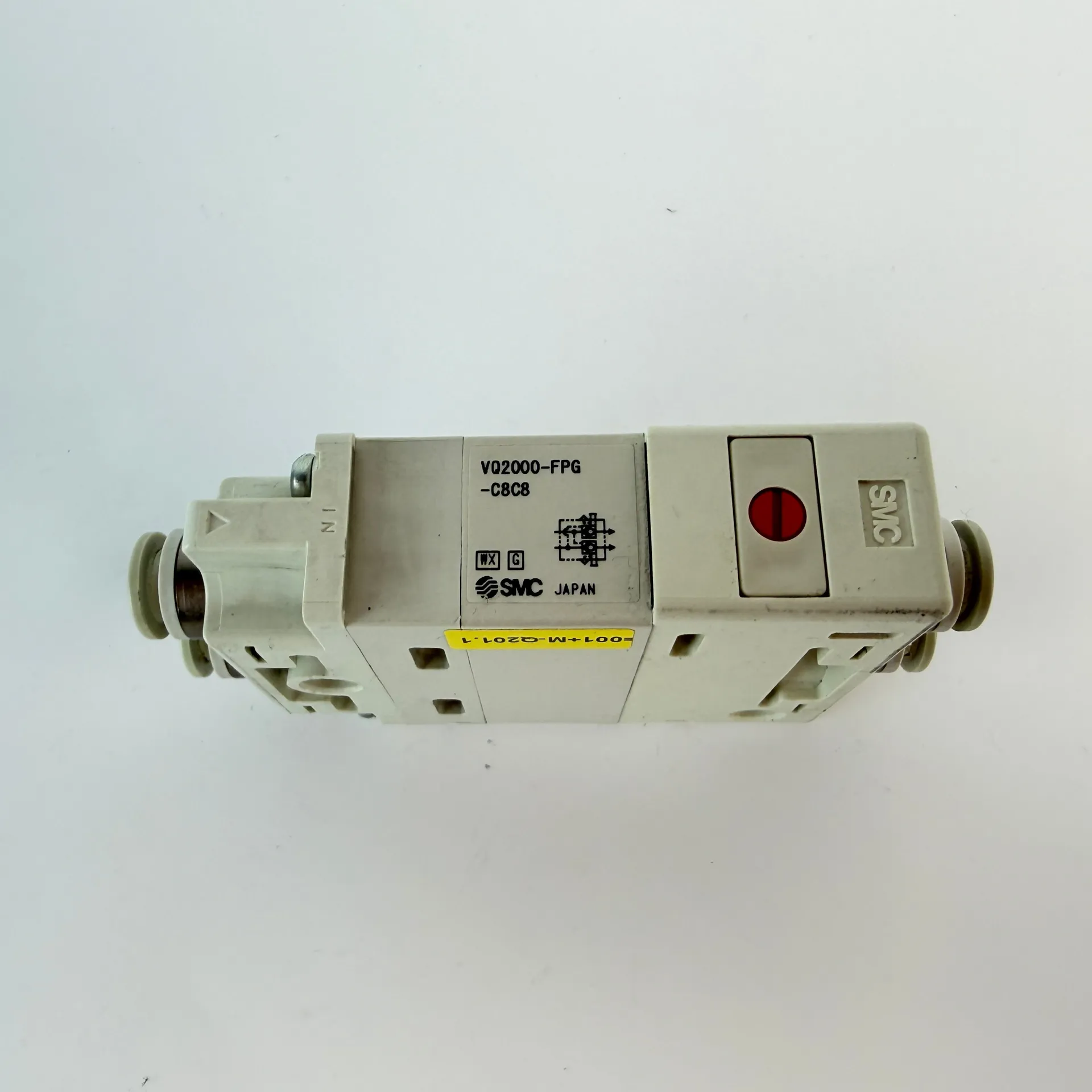 SMC VQ2000-FPG-C8C8-F Double Check Block 4-Way Pneumatic Valve Manifold Module - Thumbnail 4