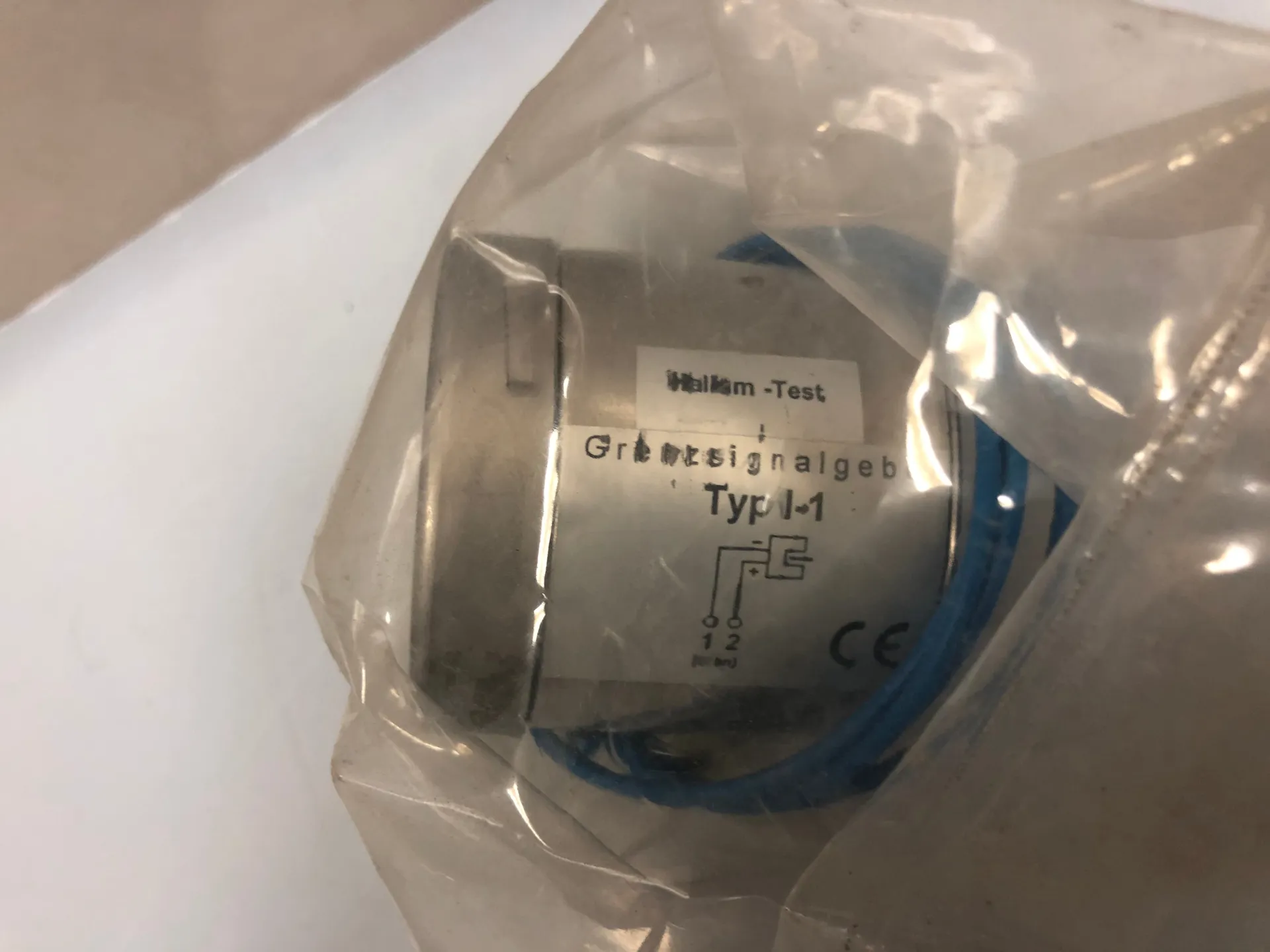 DruVa EN 837-1 Pressure Gauge with Inductive Switch – Typ I-1 Induktiv System - Thumbnail 3