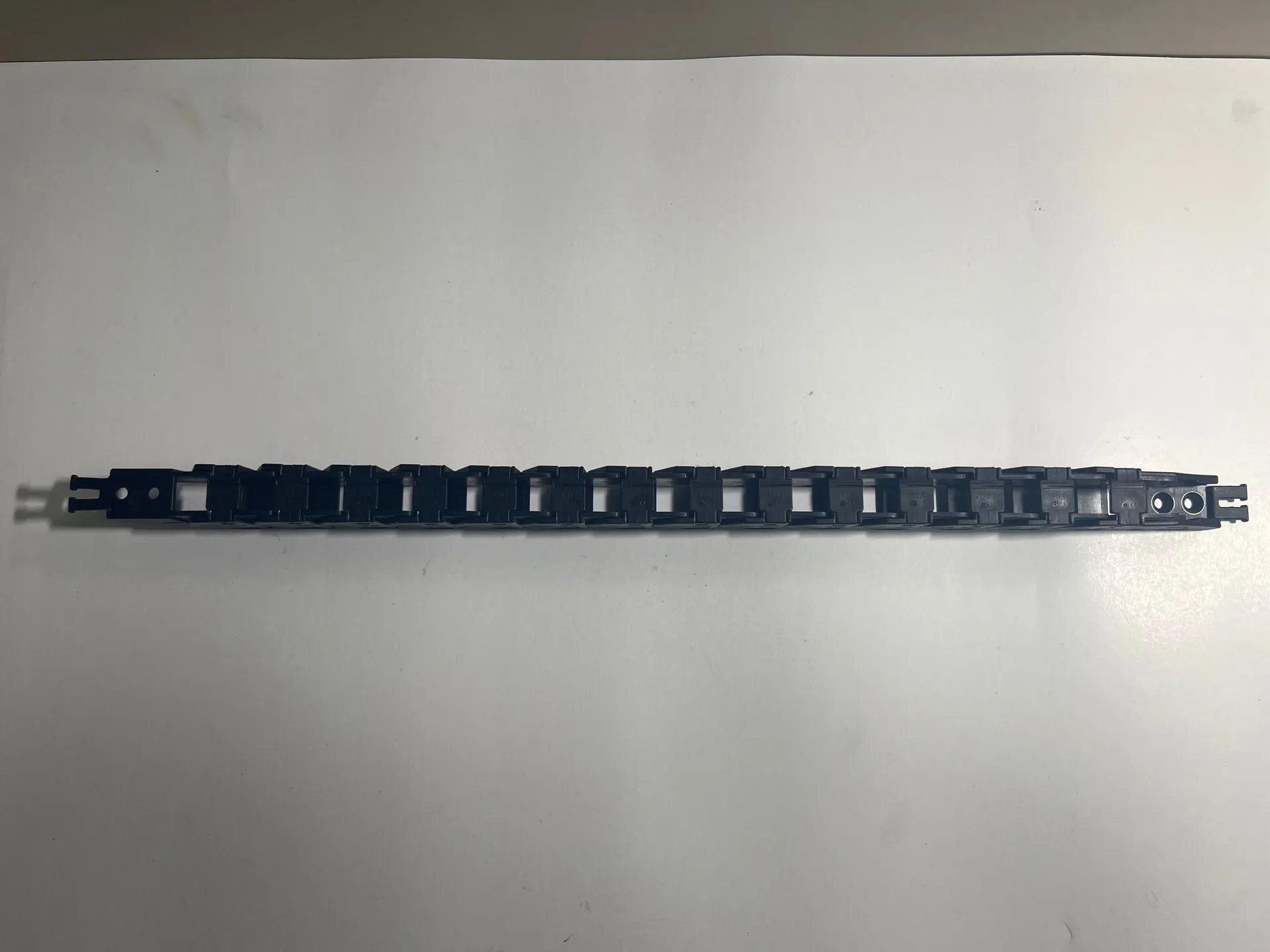 Igus B17.1.063 Energy Chain Cable Carrier – Lot of 14 Pieces - Thumbnail 5