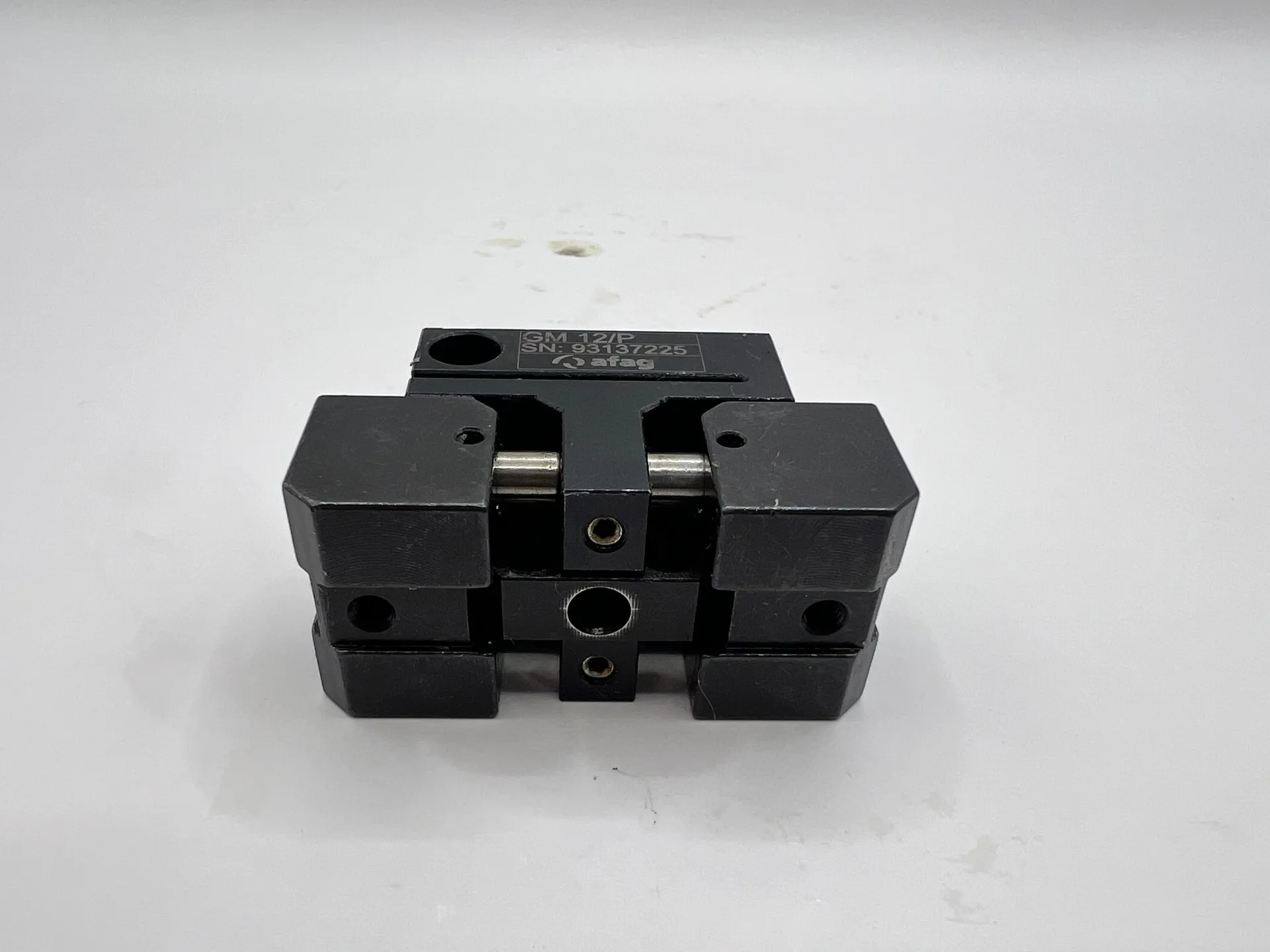 Afag GM12/P Pneumatic Parallel Gripper - Thumbnail 4