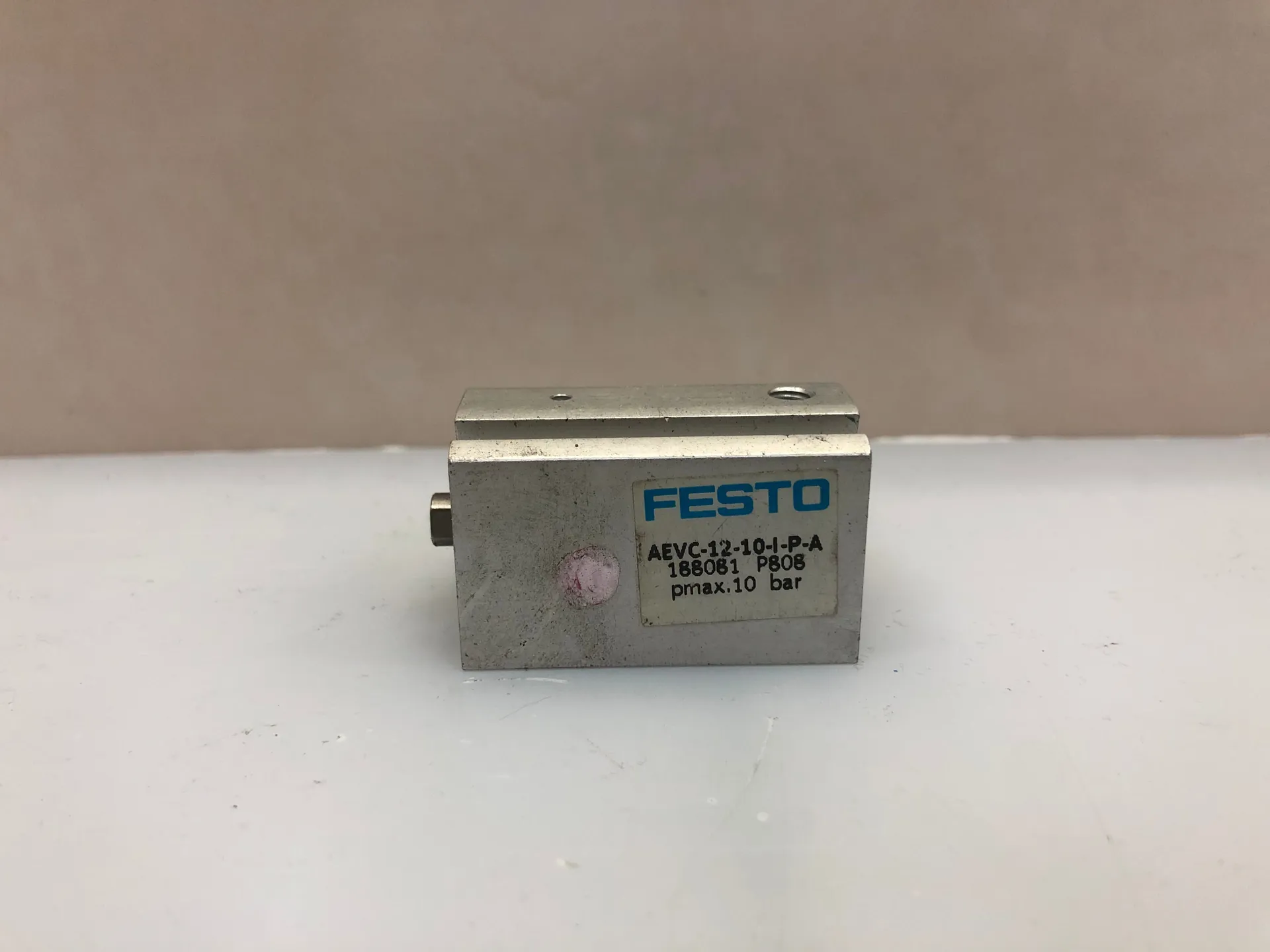 1x FESTO AEVC-12-10-I-P-A 188081 Compact Pneumatic Cylinder 12mm Bore 10mm Stroke - Image 1