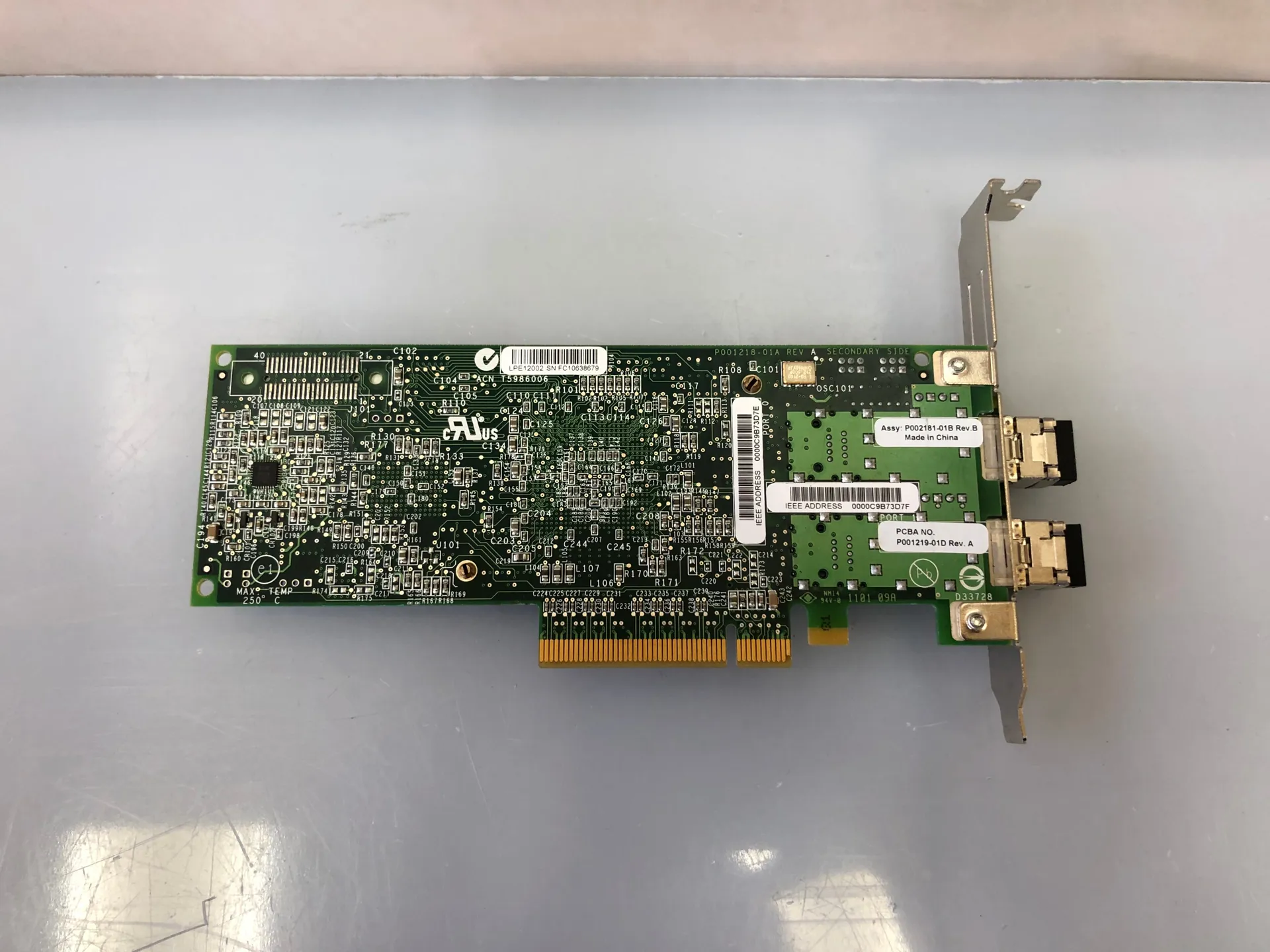 EMULEX P002181-01B Host Bus Adapter Fibre Channel Controllers (P00218101B) Network Adapter - Thumbnail 3