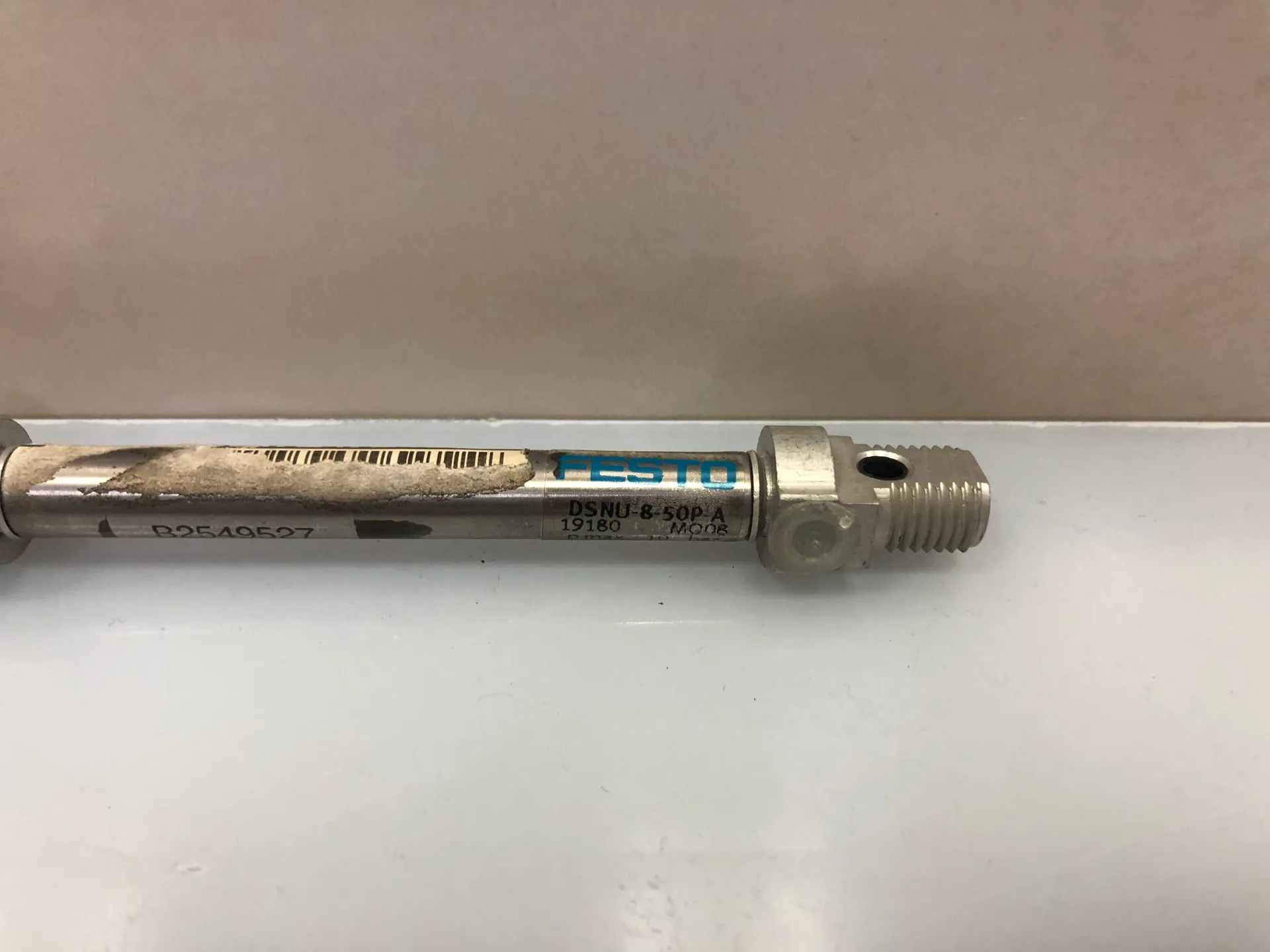1x NEW FESTO cylinder DSNU-8-50-P-A 19180 - Thumbnail 2