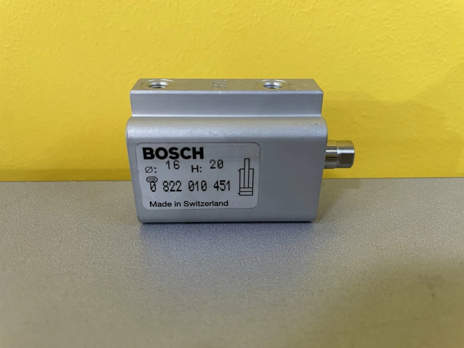 BOSCH 0 822 010 451 COMPACT CYLINDER - Thumbnail 3