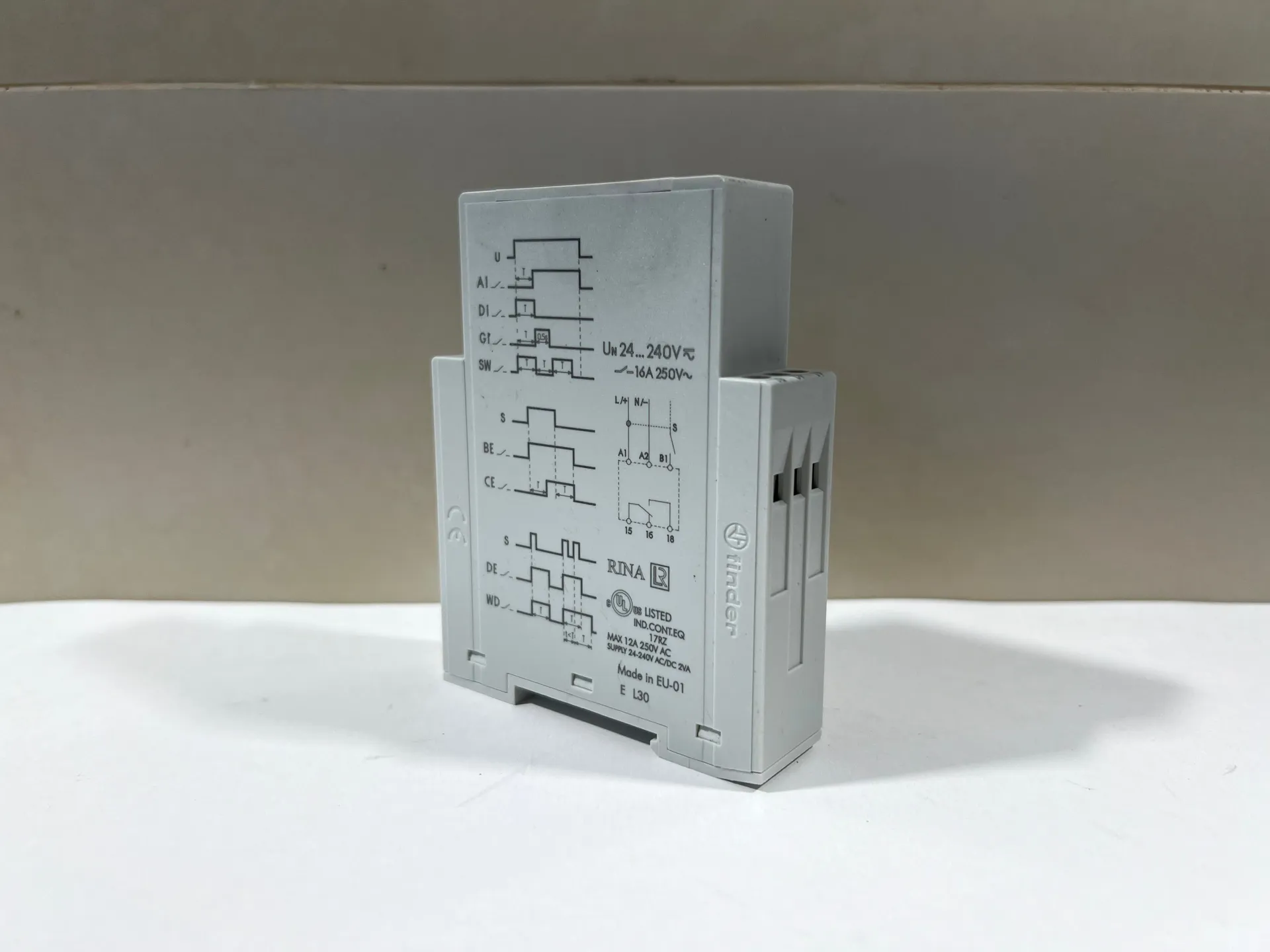 New in Box Finder 83.01.0.240.0000 Multifunction Time Relay – 240V AC, 8 Functions