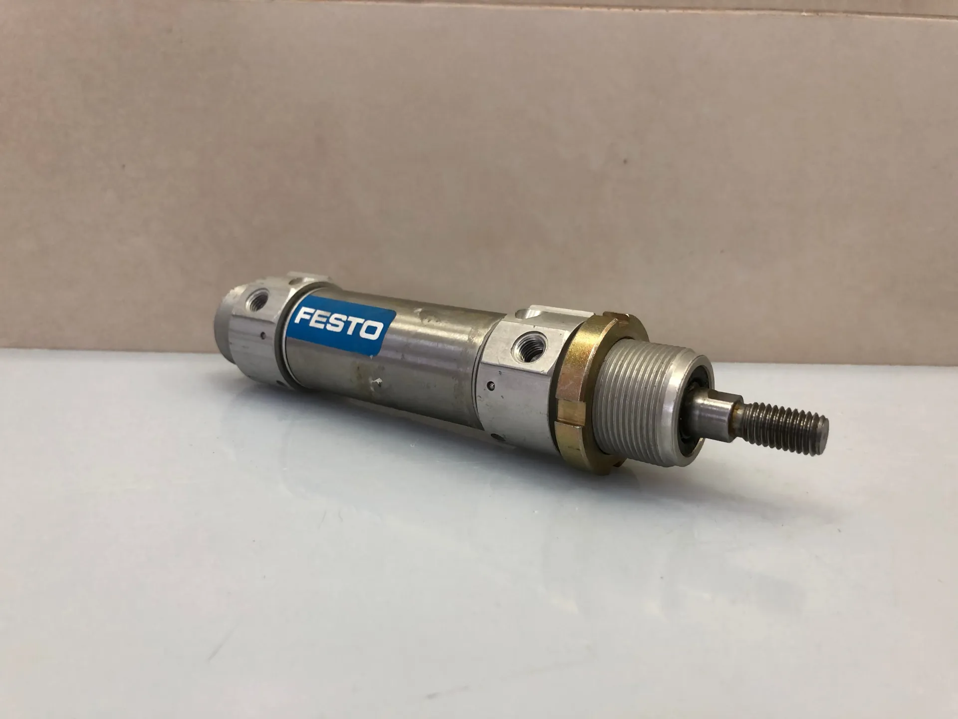 1x Festo DSW-32-25-PPV-B Pneumatic Rotary Cylinder – 32mm Bore, 25mm Stroke (Part No. 161441) - Image 1