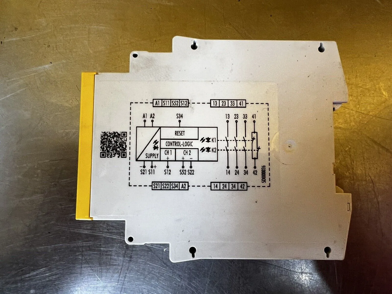 Wieland SNA 4043K Safety Relay – 24V AC, 50/60Hz, Emergency Stop / Safety Control - Thumbnail 3