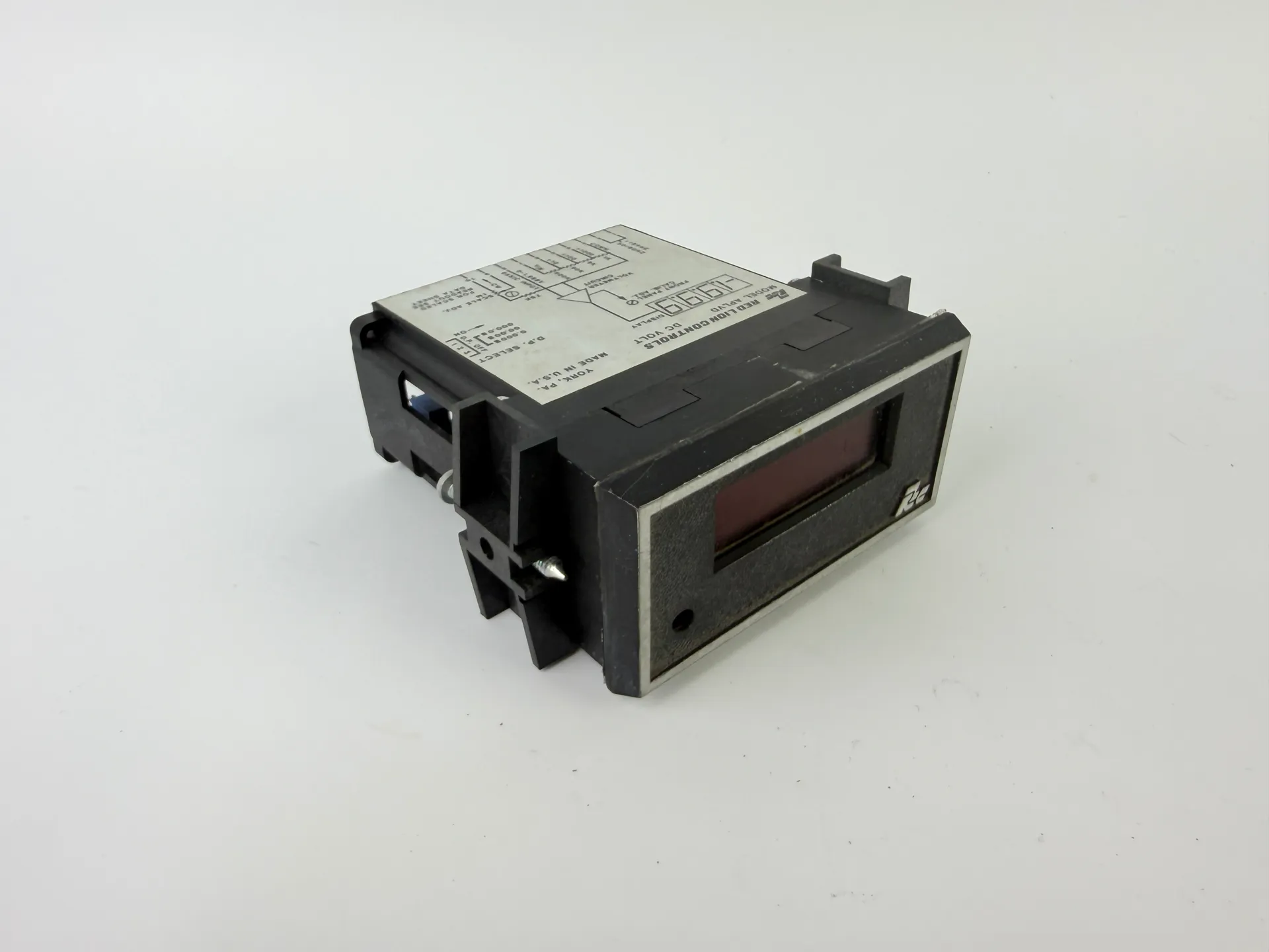 Red Lion APLVD400 Panel Meter DC Voltmeter Digital Display APLVD USA - Thumbnail 2